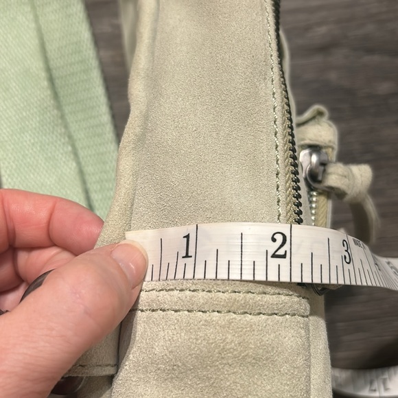 Free People Hudson Sling Bag Suede Crossbody Light Green Purse Boho Adjustable - Picture 6 of 12